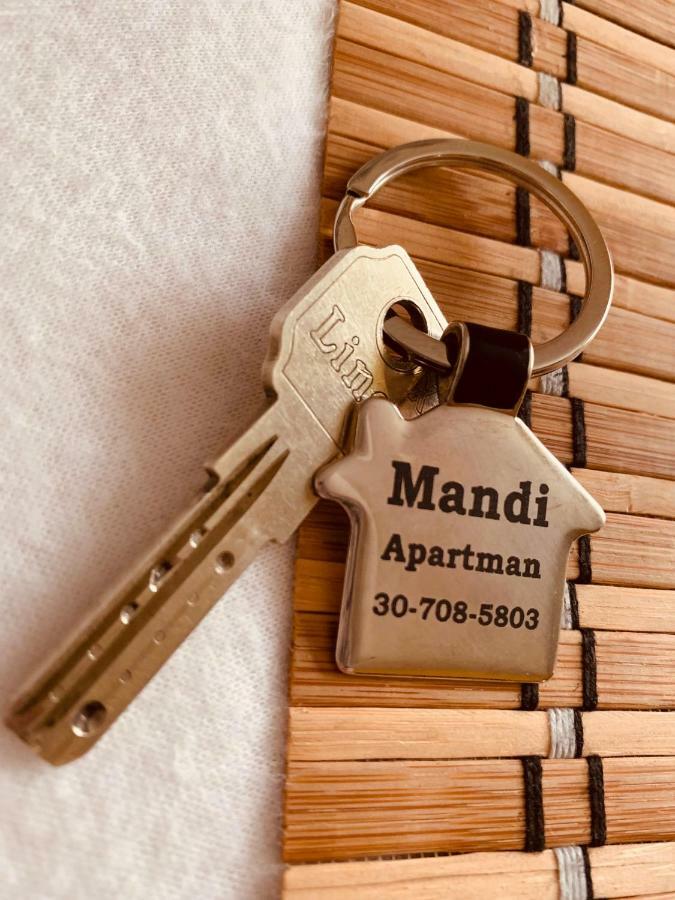 Appartamento Mandi apartman Veresegyház Esterno foto